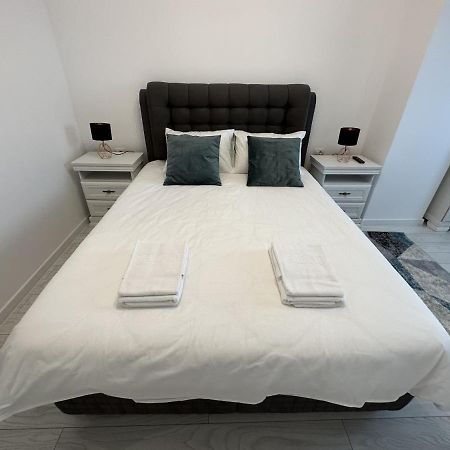 Apartament In Suceava, Zamca Apartment ภายนอก รูปภาพ