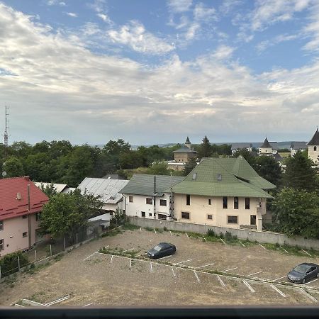 Apartament In Suceava, Zamca Apartment ภายนอก รูปภาพ